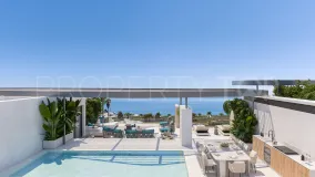 Buy apartment in Marbella with 3 bedrooms