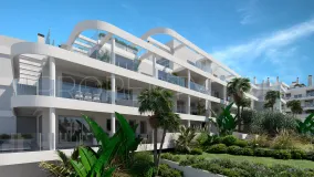 For sale 2 bedrooms apartment in Estepona