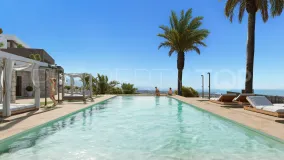 For sale Estepona 4 bedrooms apartment