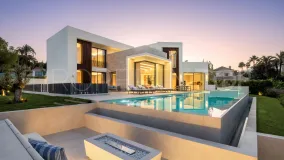 Villa for sale in Marbella