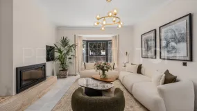 Villa de 6 dormitorios a la venta en Marbella