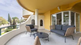 Nueva Andalucia, apartamento de 2 dormitorios en venta