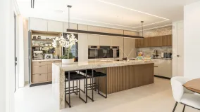 Villa with 4 bedrooms for sale in Marbella