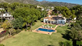 Villa in Marbella Golden Mile for sale