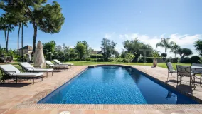 Villa in Marbella Golden Mile for sale