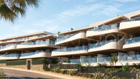 Apartamento de 2 dormitorios en venta en Estepona