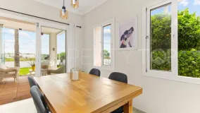 Estepona, villa en venta de 3 dormitorios