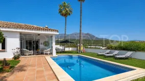 Estepona, villa en venta de 3 dormitorios