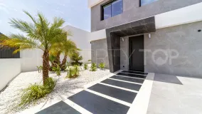 Villa en venta en Marbella de 4 dormitorios