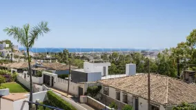 For sale villa in Marbella with 4 bedrooms