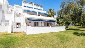 Comprar apartamento con 3 dormitorios en Nueva Andalucia