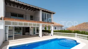 Villa for sale in Marbella East