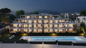 For sale 4 bedrooms duplex penthouse in New Golden Mile