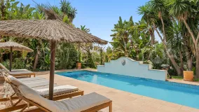 Villa de 8 dormitorios en venta en El Rosario