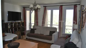 Apartment for sale in Monachil with 4 bedrooms