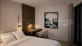 Estepona, apartamento de 3 dormitorios en venta