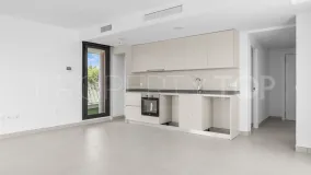 Apartamento planta baja de 2 dormitorios en venta en Mijas