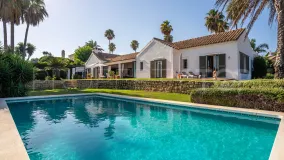 Villa en venta con 3 dormitorios en Zona F