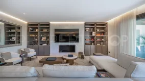 For sale duplex penthouse in Hacienda de Valderrama with 4 bedrooms