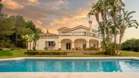 Zona G, villa de 4 dormitorios en venta