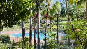 Se vende apartamento en Nueva Andalucia de 3 dormitorios
