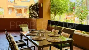 Se vende apartamento en Nueva Andalucia de 3 dormitorios