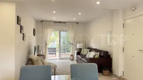 Apartamento planta baja con 2 dormitorios en venta en Nueva Andalucia