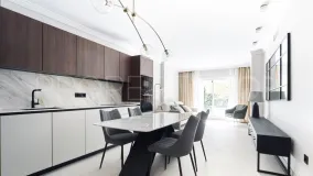 Apartamento planta baja en venta de 3 dormitorios en Nueva Alcantara