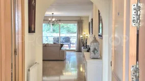 Comprar apartamento planta baja en Campos de Guadalmina con 2 dormitorios
