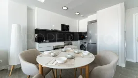 Se vende apartamento en Avda de Andalucia - Sierra de Estepona