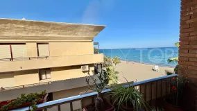 For sale apartment in Estepona Centre with 3 bedrooms