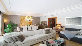 Ground floor apartment with 3 bedrooms for sale in El Embrujo Banús