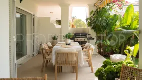 For sale ground floor apartment in El Presidente