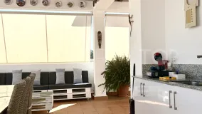 Atico duplex en venta con 3 dormitorios en Selwo