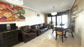 Comprar apartamento en San Pedro de Alcantara de 2 dormitorios