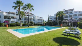 Town house for sale in Guadalmina Alta with 4 bedrooms