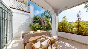 Town house for sale in Guadalmina Alta with 4 bedrooms