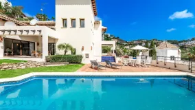 Villa for sale in Los Arqueros