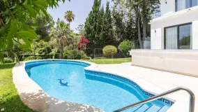 Villa a la venta de 4 dormitorios en Las Chapas