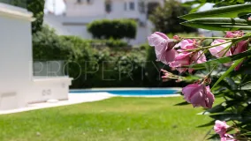 Las Chapas 4 bedrooms villa for sale