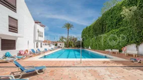Apartamento planta baja en venta en Nueva Andalucia