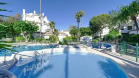 Elviria, apartamento de 3 dormitorios en venta