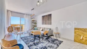 Apartamento en venta de 2 dormitorios en Elviria