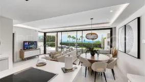 Estepona, apartamento planta baja a la venta