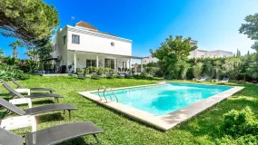 For sale Las Brisas 8 bedrooms villa