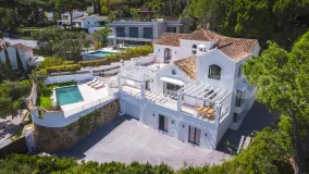 Villa in El Madroñal for sale