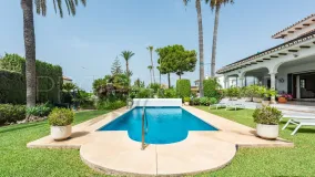 Se vende villa de 4 dormitorios en San Pedro de Alcantara