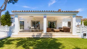 Las Chapas 3 bedrooms villa for sale