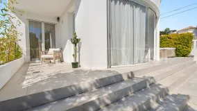 Comprar villa en Marbesa con 3 dormitorios