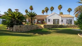 Villa en venta en Zona F con 3 dormitorios